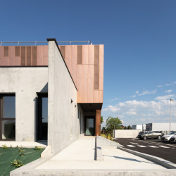 Nova contruction