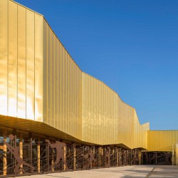 Gymnase La fare les Oliviers